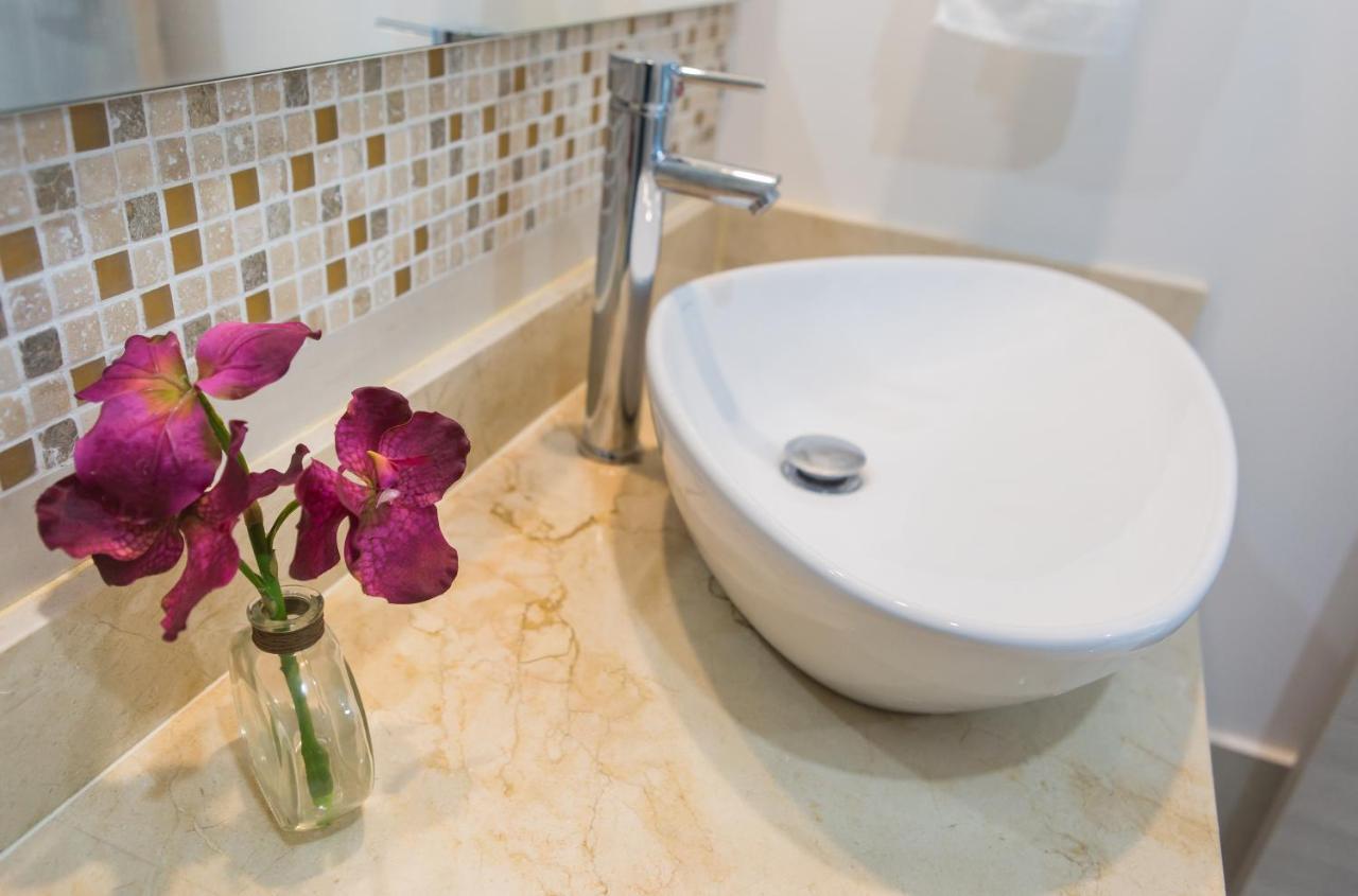 Propertiz Col Apartment Cartagena