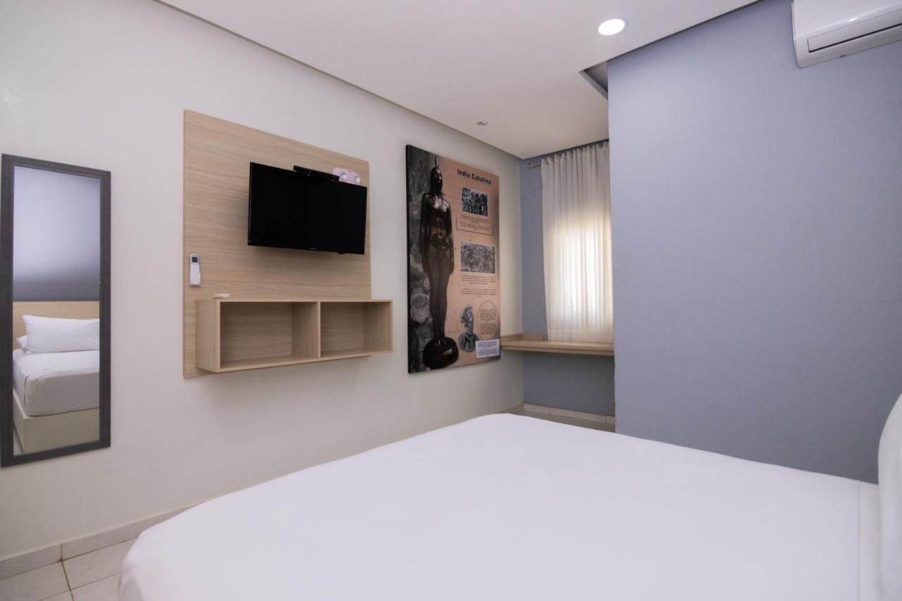 Gallery 3* Cartagena