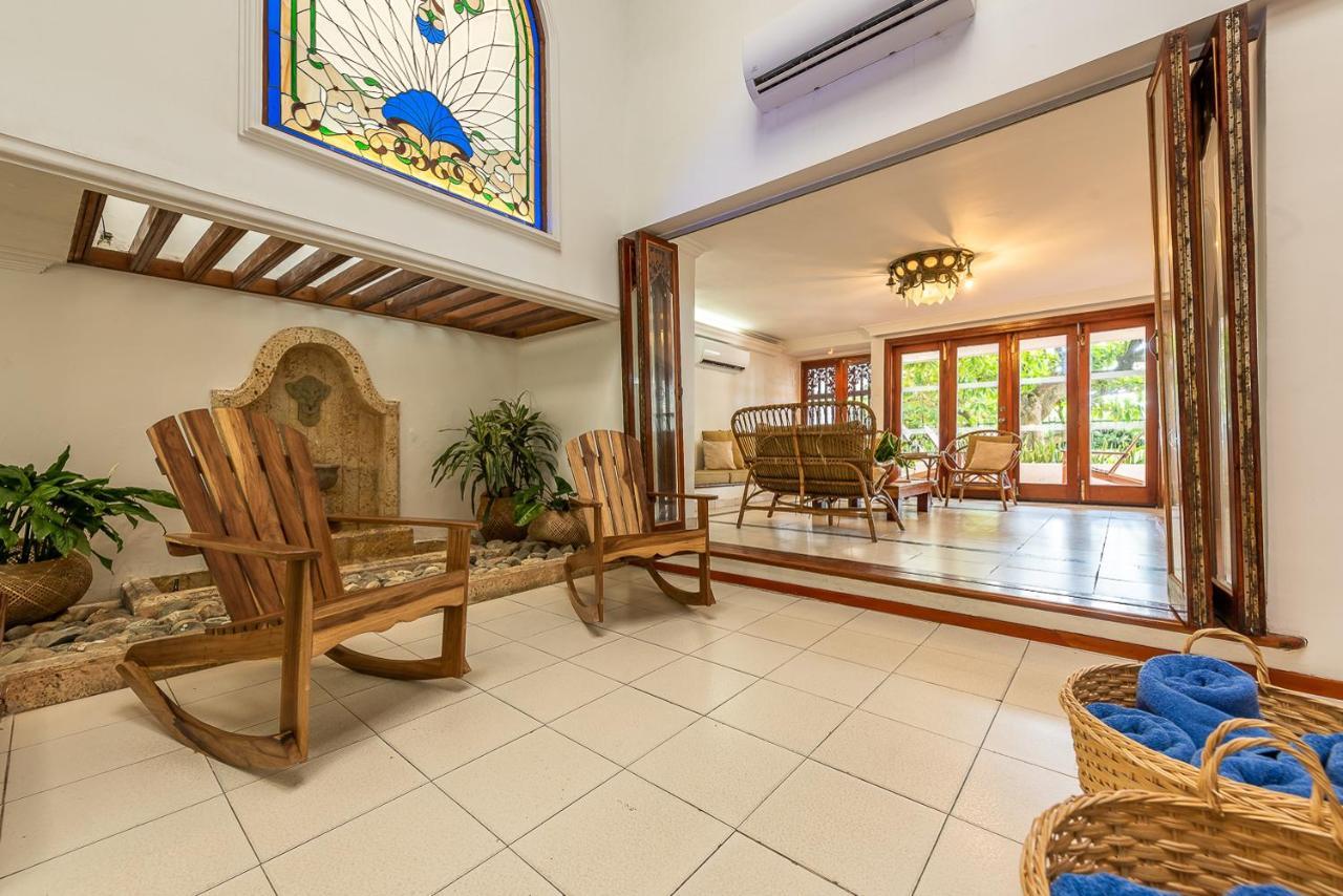 Villa Casa Porto - Luxury 5 Bedroom Beachfront In Bocagrande By Huespedia *
