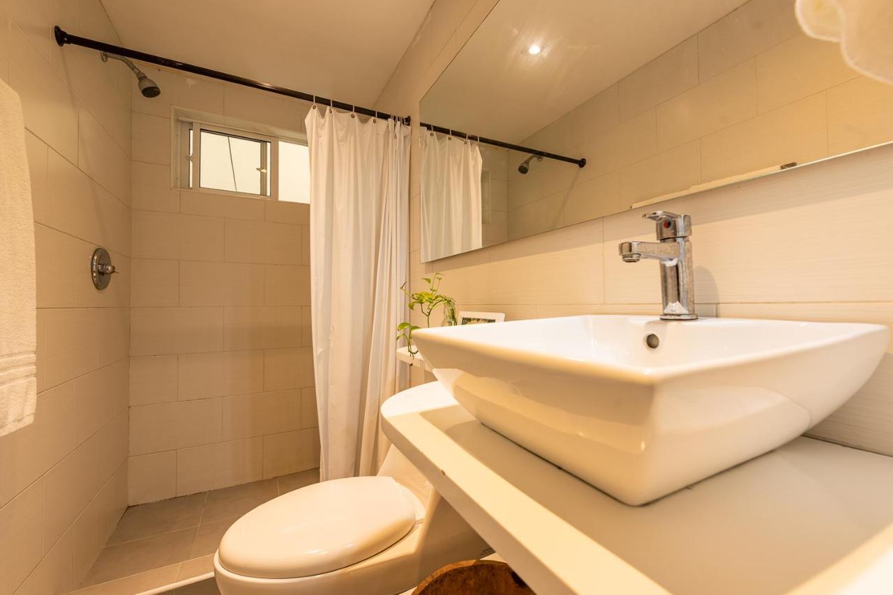 Casa Porto - Luxury 5 Bedroom Beachfront In Bocagrande By Huespedia Villa