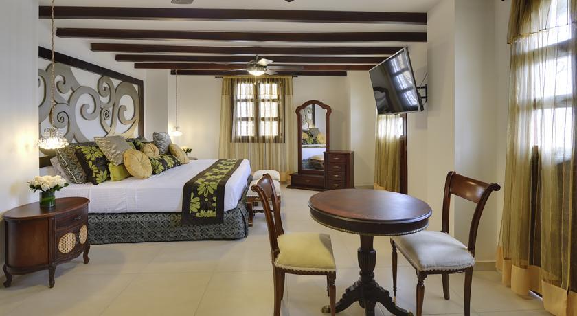 Hotel Dorado Plaza Calle Del Arsenal 3*