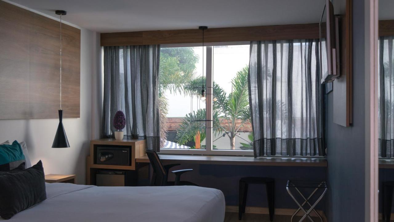 Blue Concept Hotel