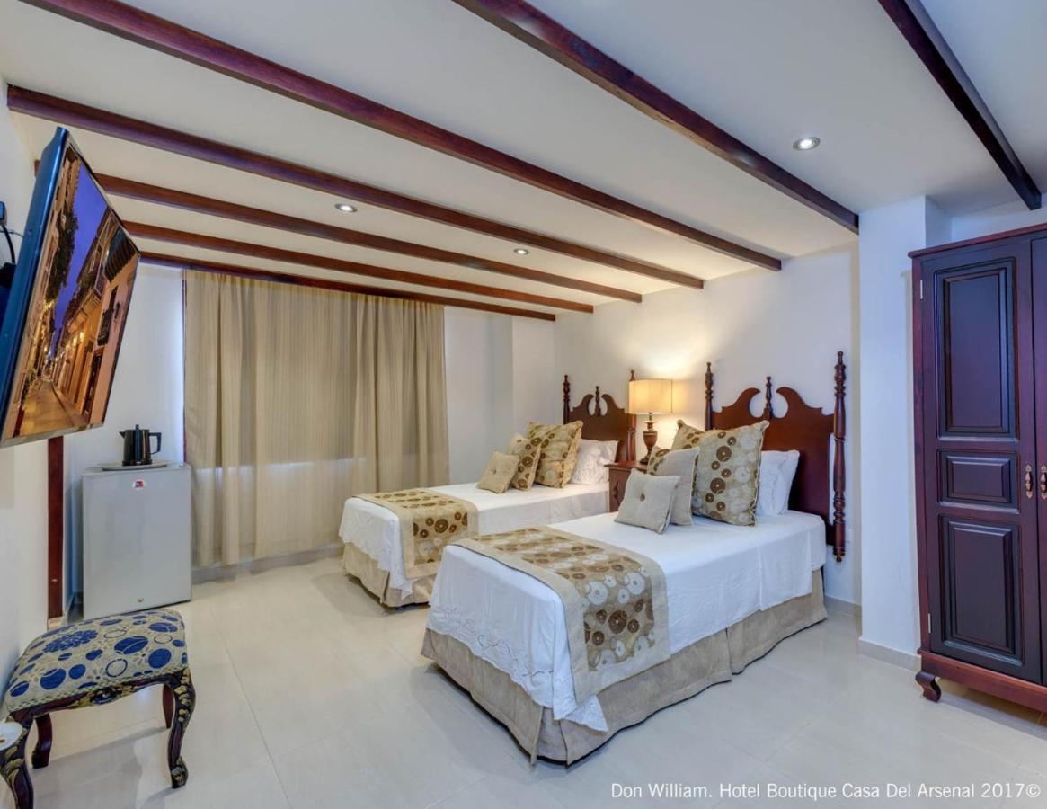 Dorado Plaza Calle Del Arsenal 3* Cartagena
