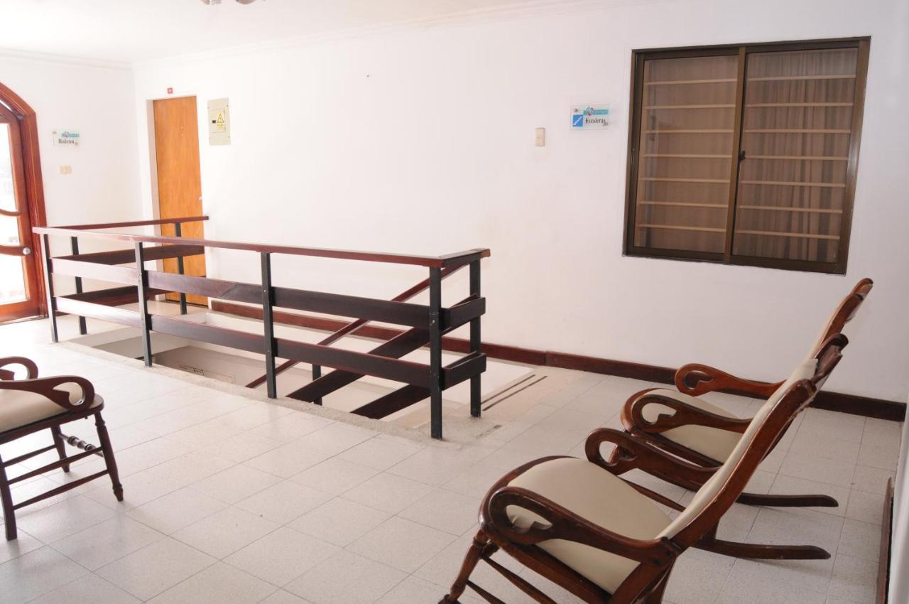 Veleros Hotel 3*