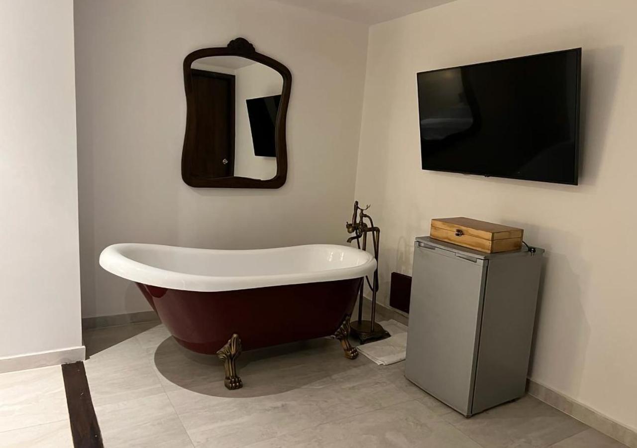 Hotel Dorado Plaza Calle Del Arsenal 3*
