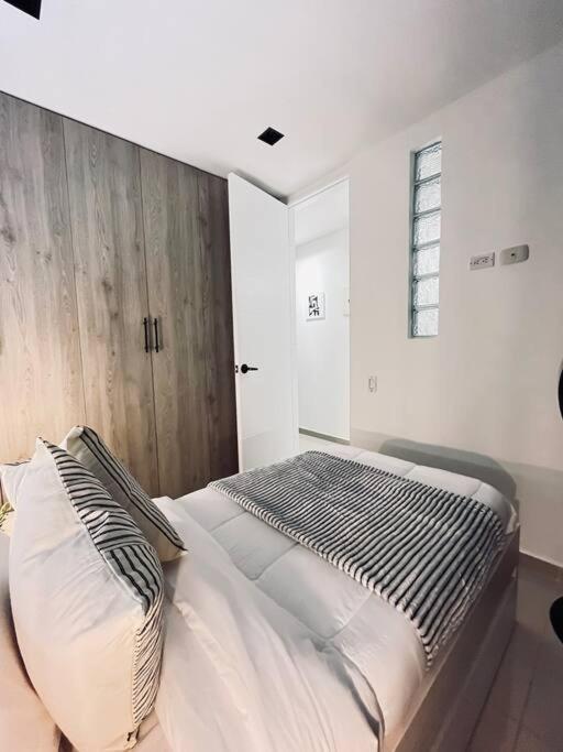 Apartamento Espanola 2b Dream 2bed 1ba
