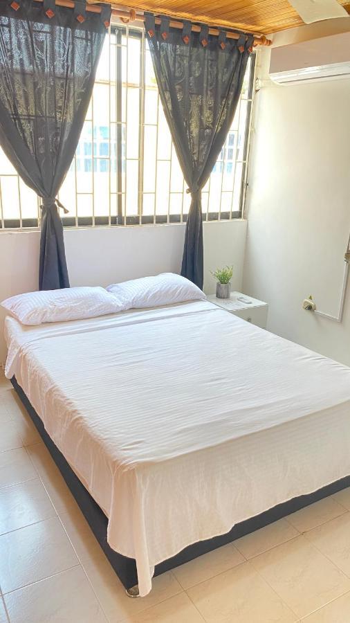 Aparthotel Cerca Al Aeropuerto 2