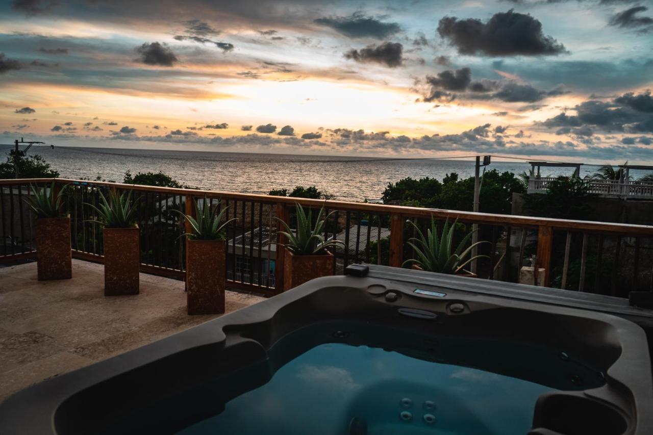 Casa Mangle, Jacuzzi + Piscina Privada. 25 Mts Del Mar Villa