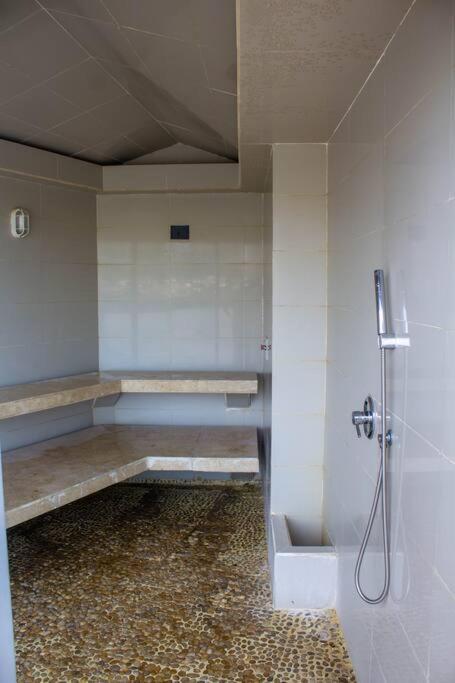 Apartamento Nuevo! Hermoso Apto Frente A La Playa! Cartagena