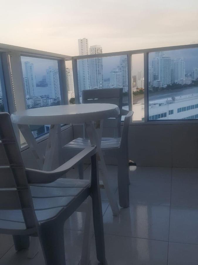 Apartment Hermosos Frente A La Playa Piso 11 Y 14 Cartagena