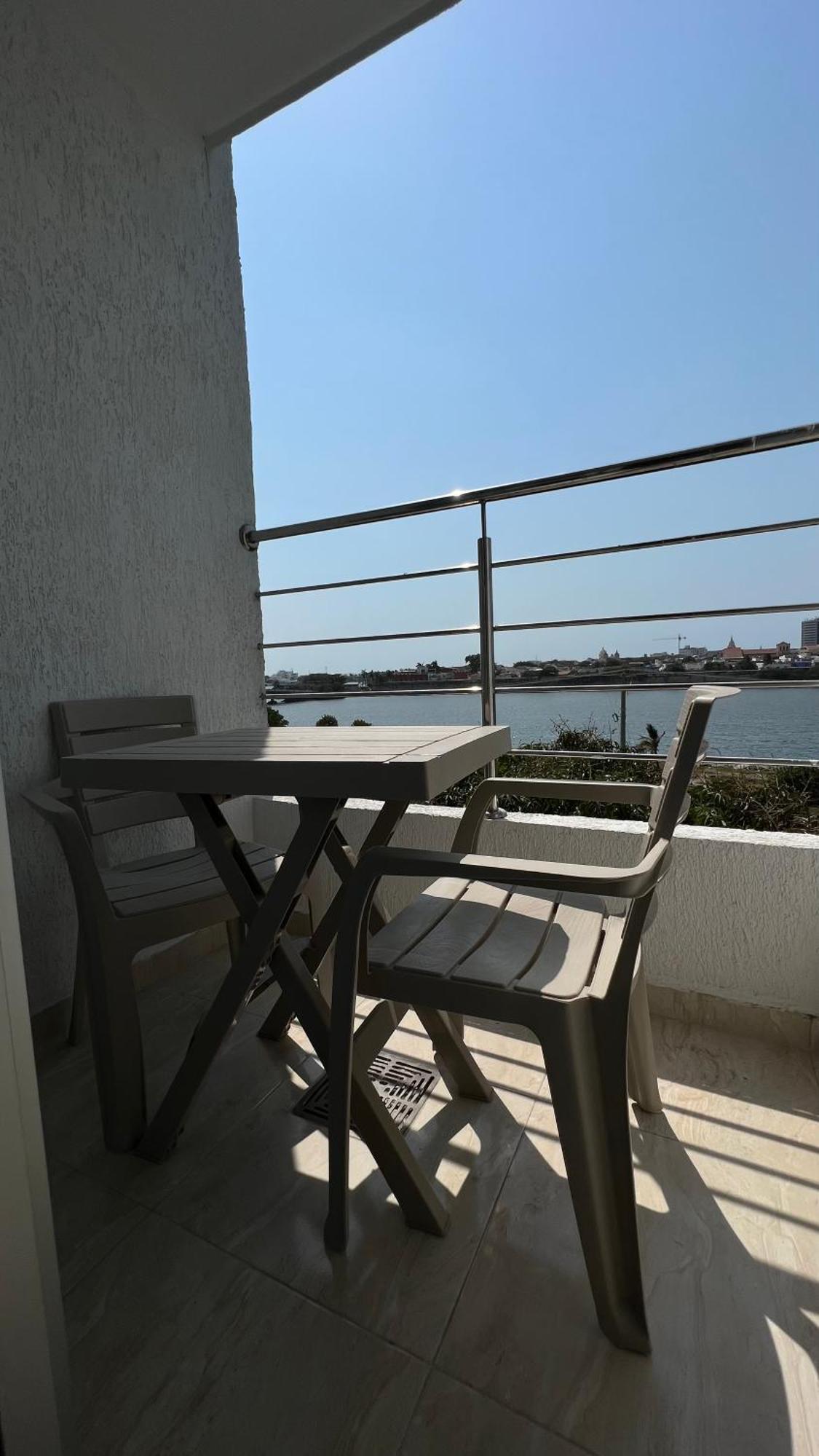 Bahia 79 Apartasuites Cerca Al Centro 3* Cartagena