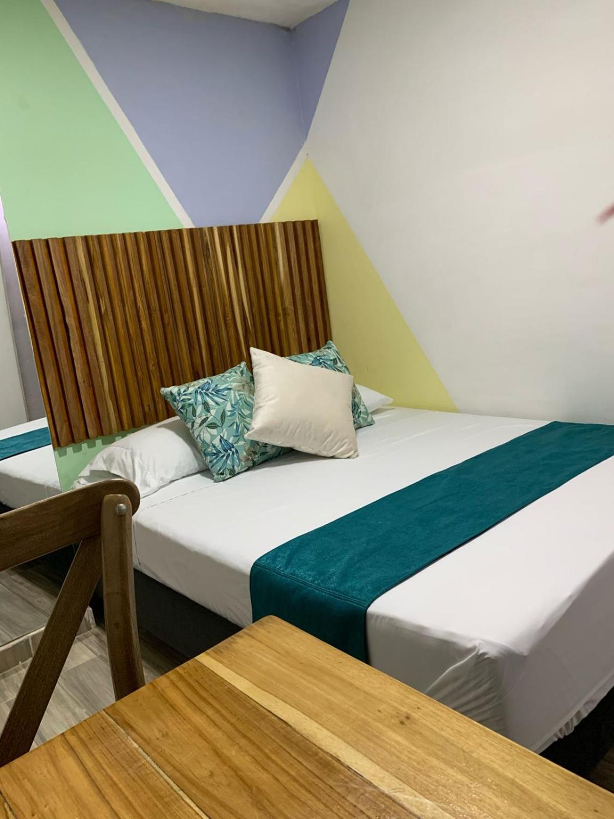 Manga Bueno Bonito Y Barato Homestay *