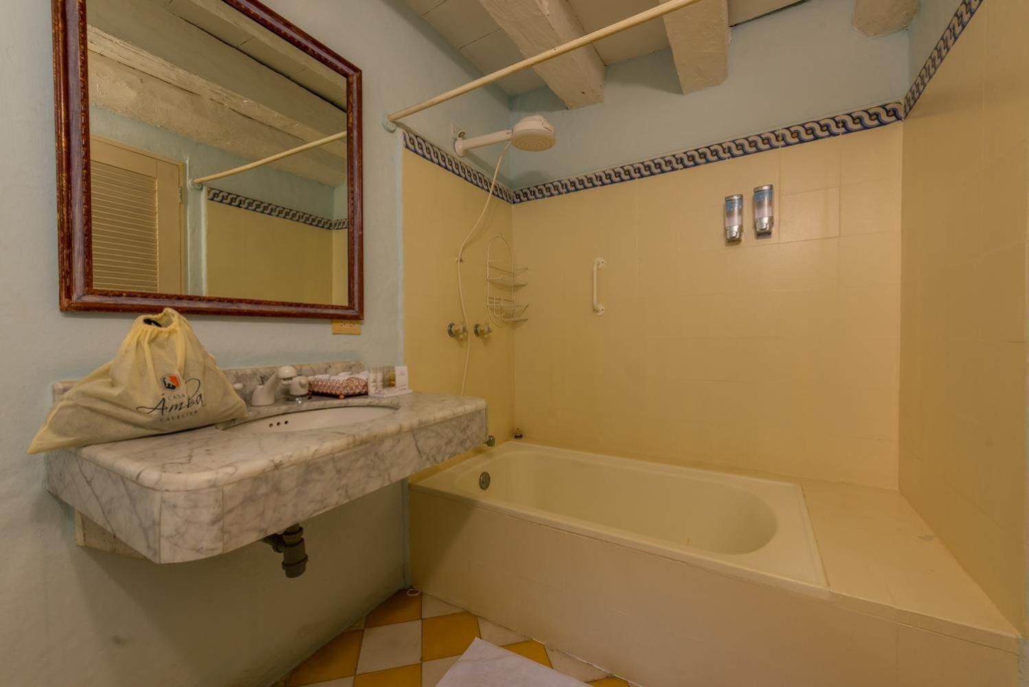 Casa Ambar Cavelier * Cartagena