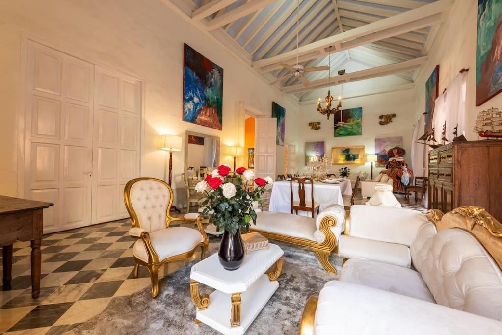Villa Casa Ambar Cavelier *