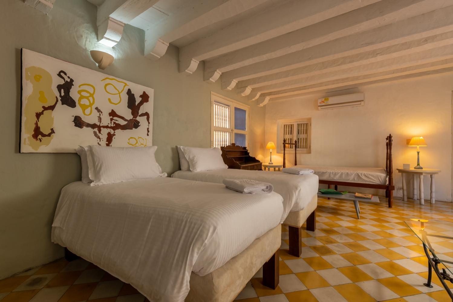 Casa Ambar Cavelier *