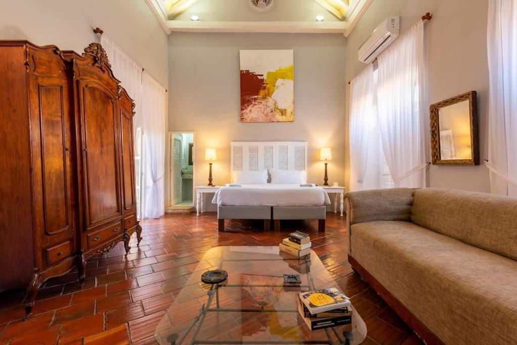 Casa Ambar Cavelier *