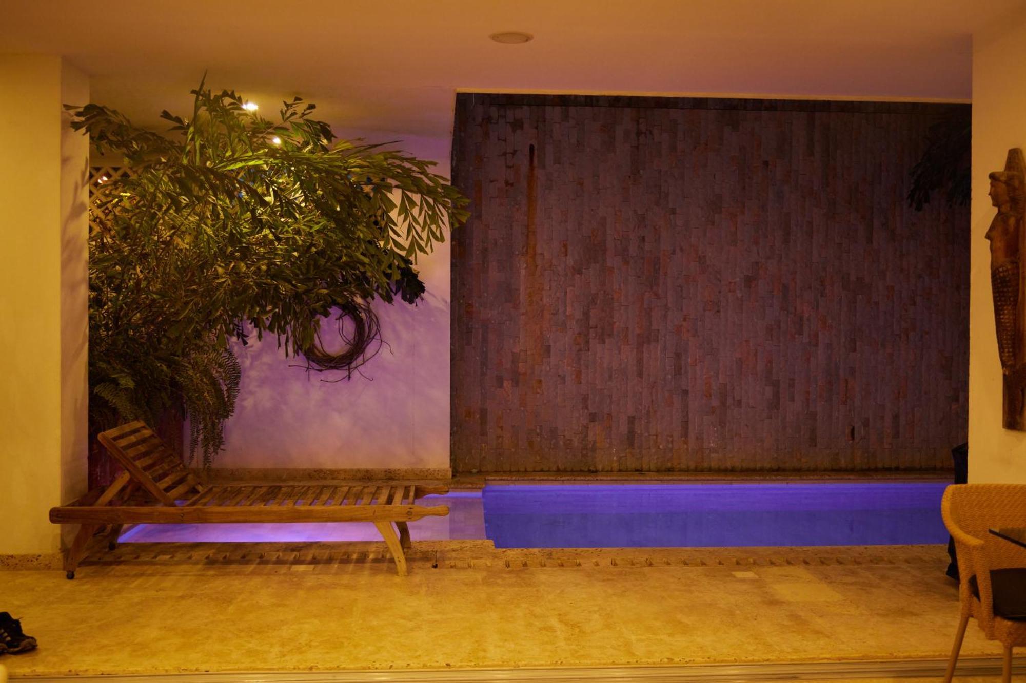 Casa Mangle, Jacuzzi + Piscina Privada. 25 Mts Del Mar * Cartagena