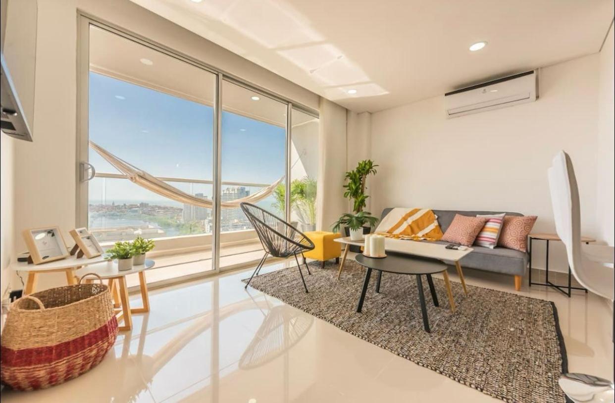 Apartment Espectacular Apartamento Piso Alto Con Excelente Vista Al Mar Y A La Ciudad Amurallada *