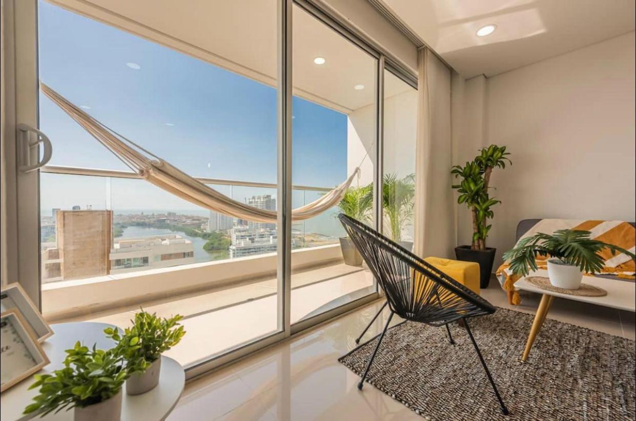 Espectacular Apartamento Piso Alto Con Excelente Vista Al Mar Y A La Ciudad Amurallada Cartagena