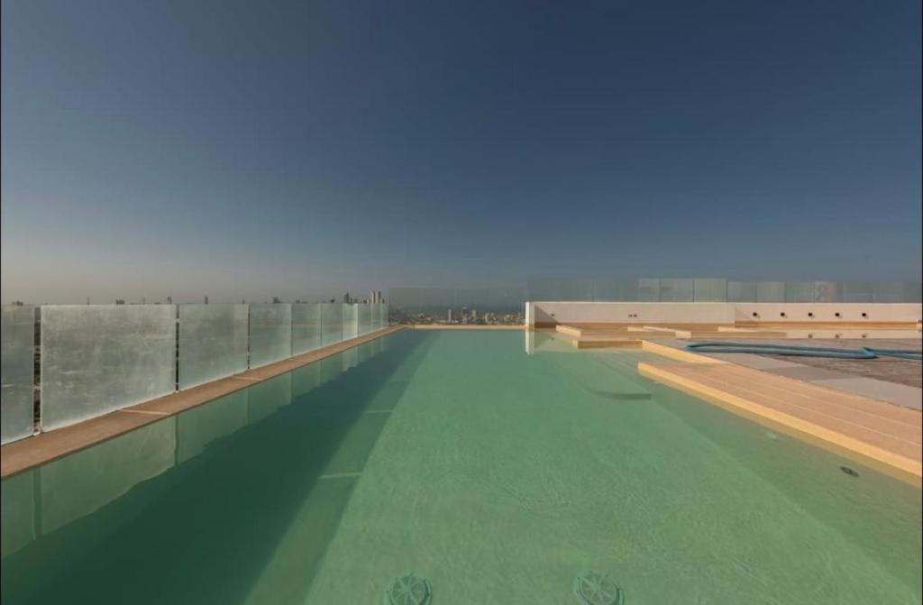 Espectacular Apartamento Piso Alto Con Excelente Vista Al Mar Y A La Ciudad Amurallada Apartment