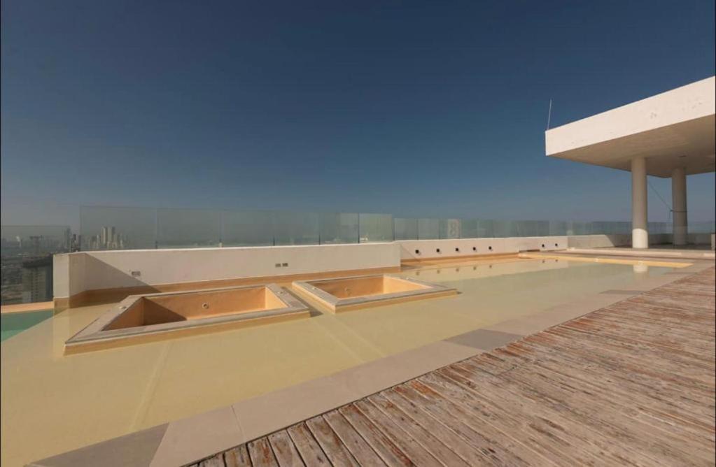 Espectacular Apartamento Piso Alto Con Excelente Vista Al Mar Y A La Ciudad Amurallada Cartagena