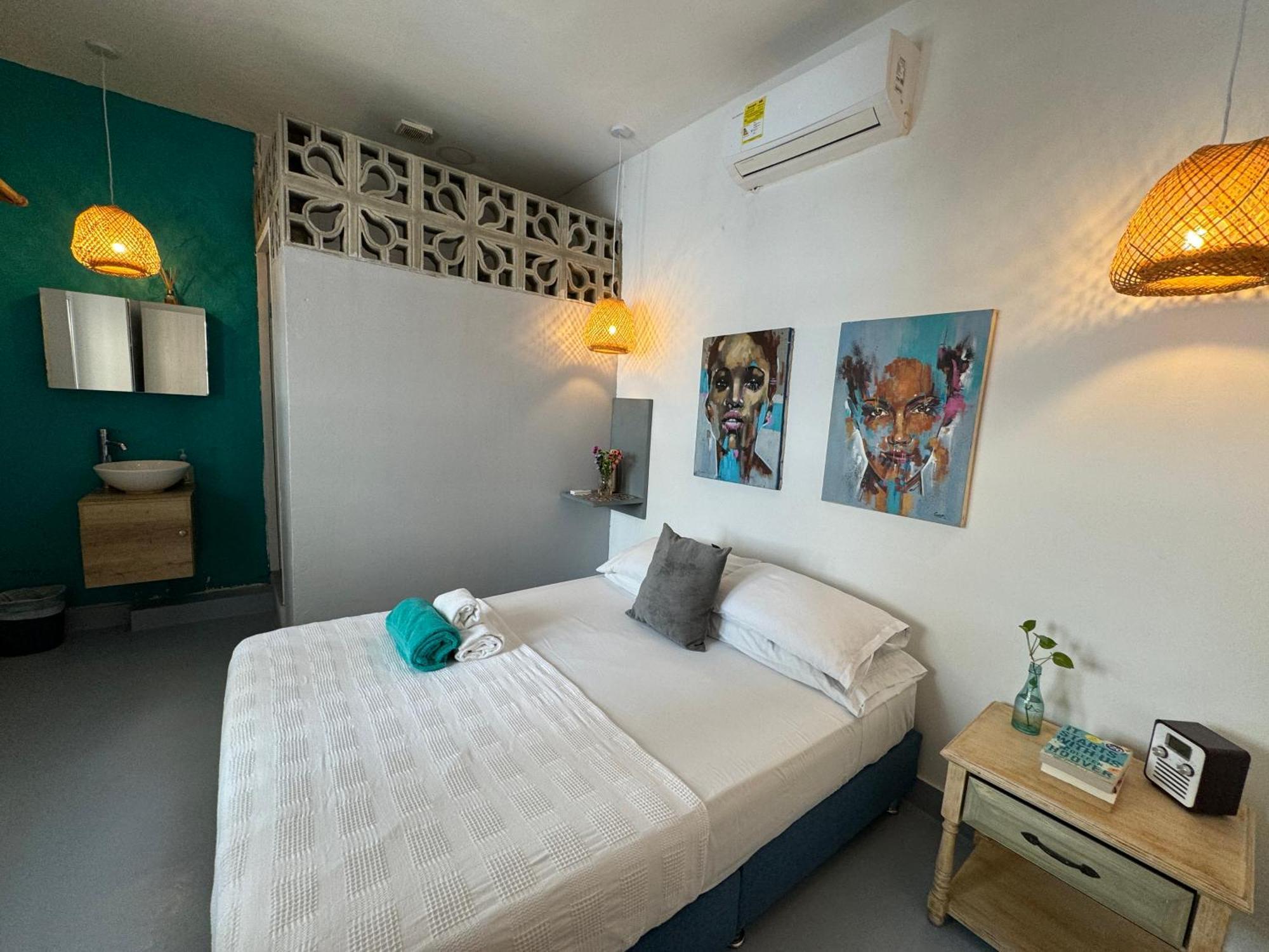 Hostel El Barrio Hostal Cartagena