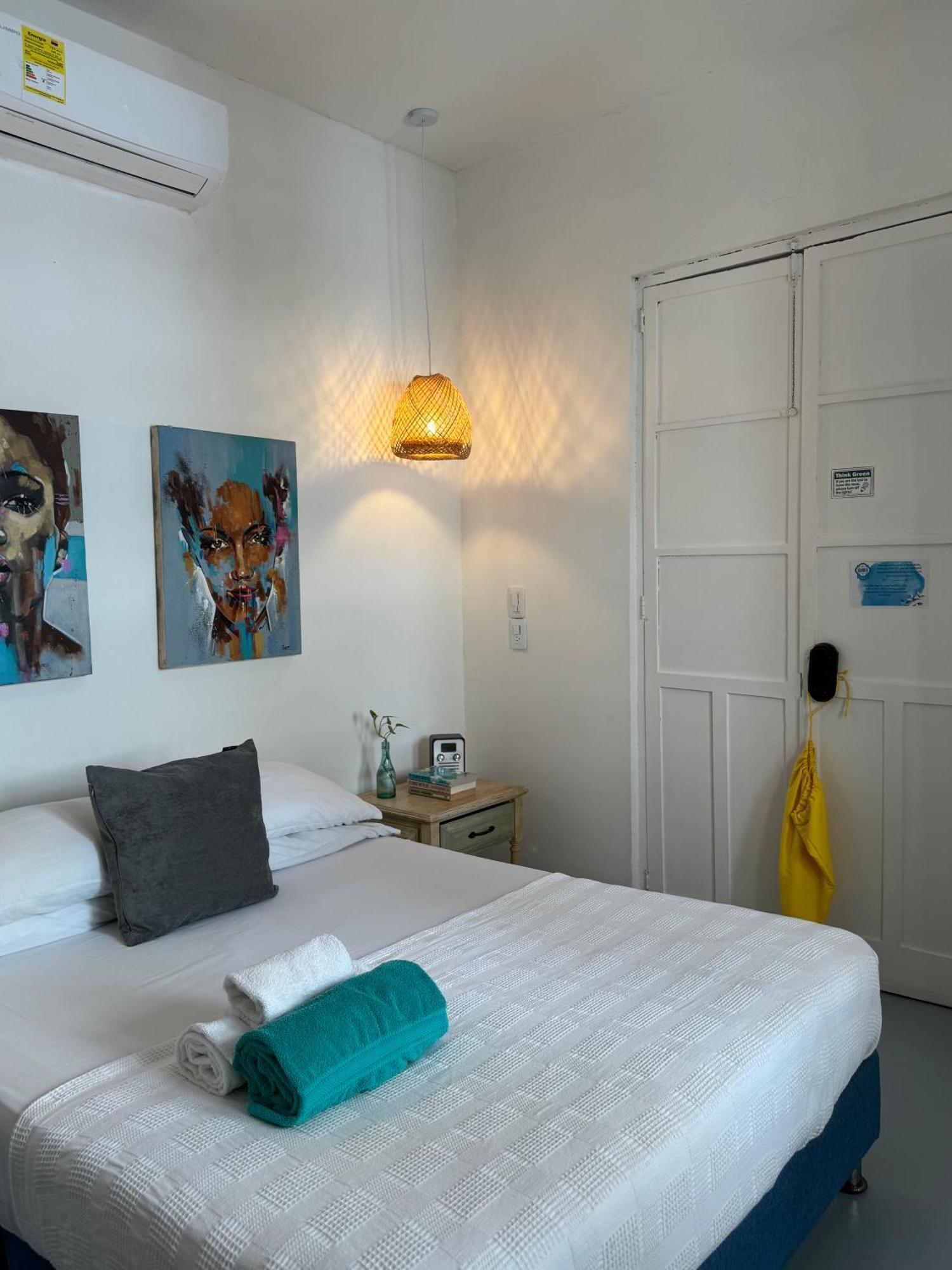 El Barrio Hostal Hostel *