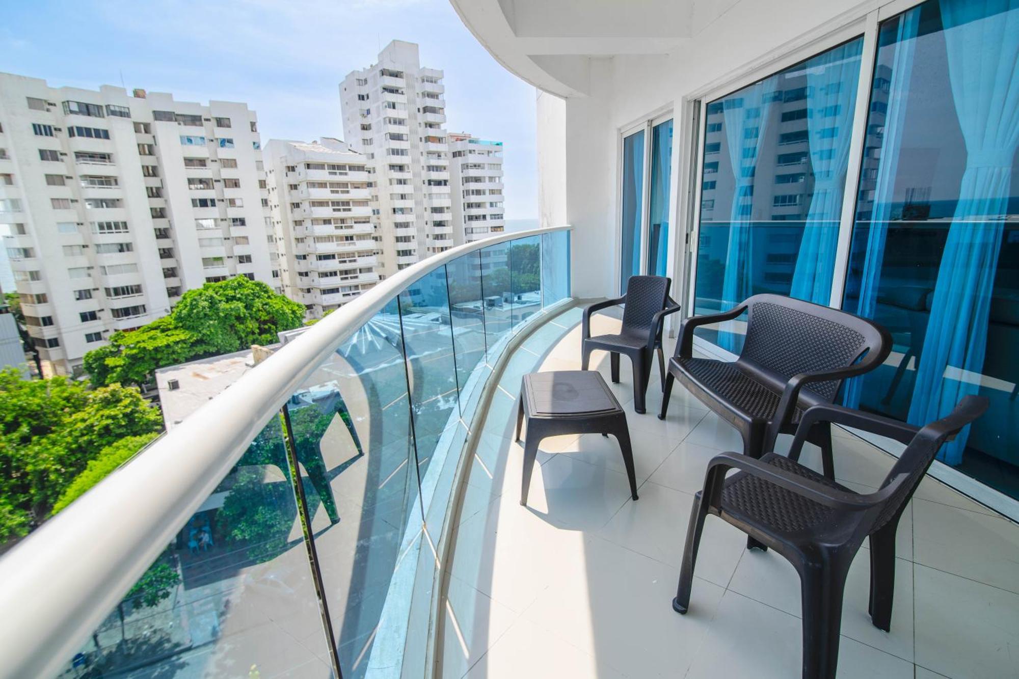 Unik Edificio Poseidon Apartment