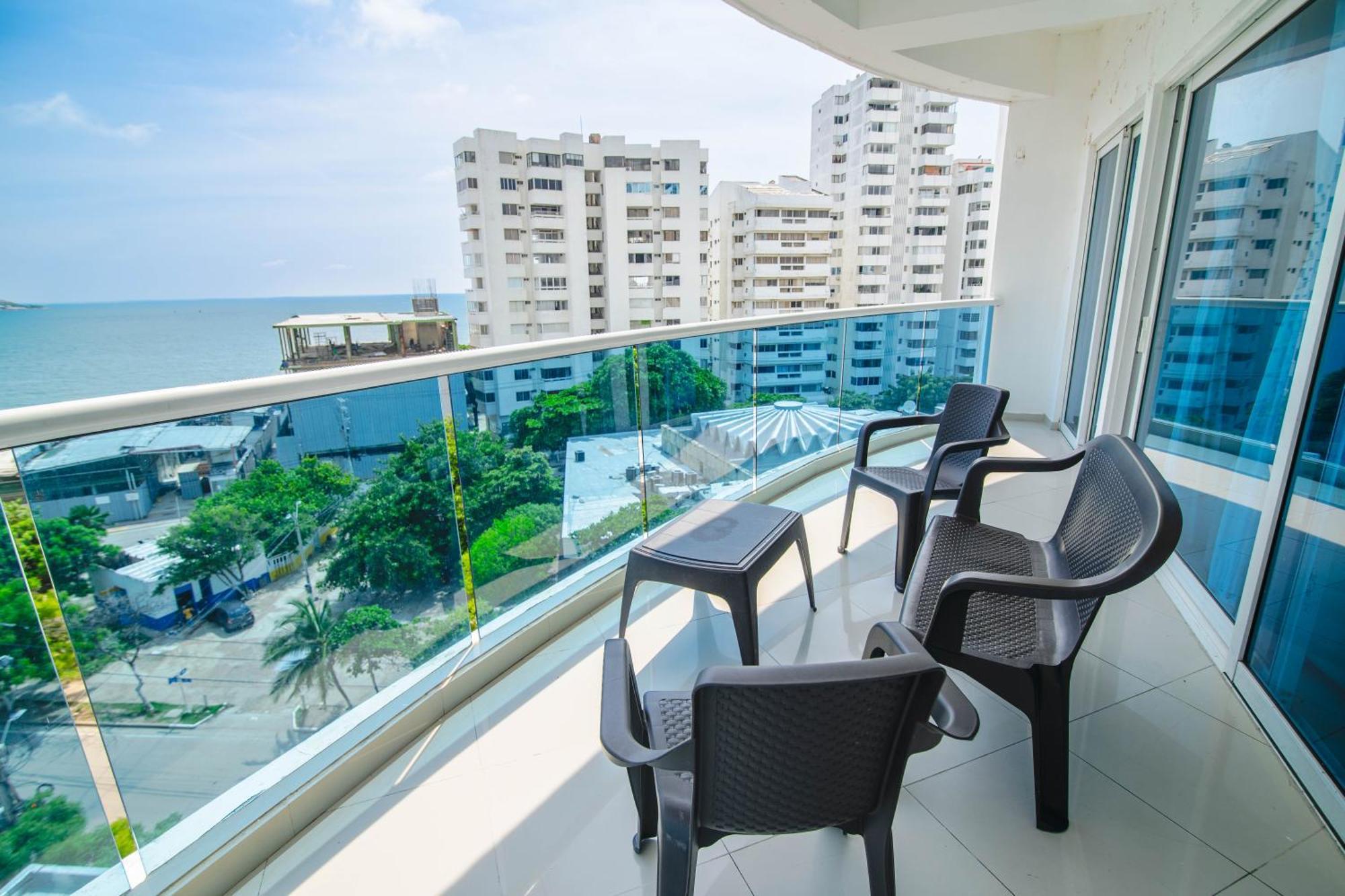 Unik Edificio Poseidon Apartment