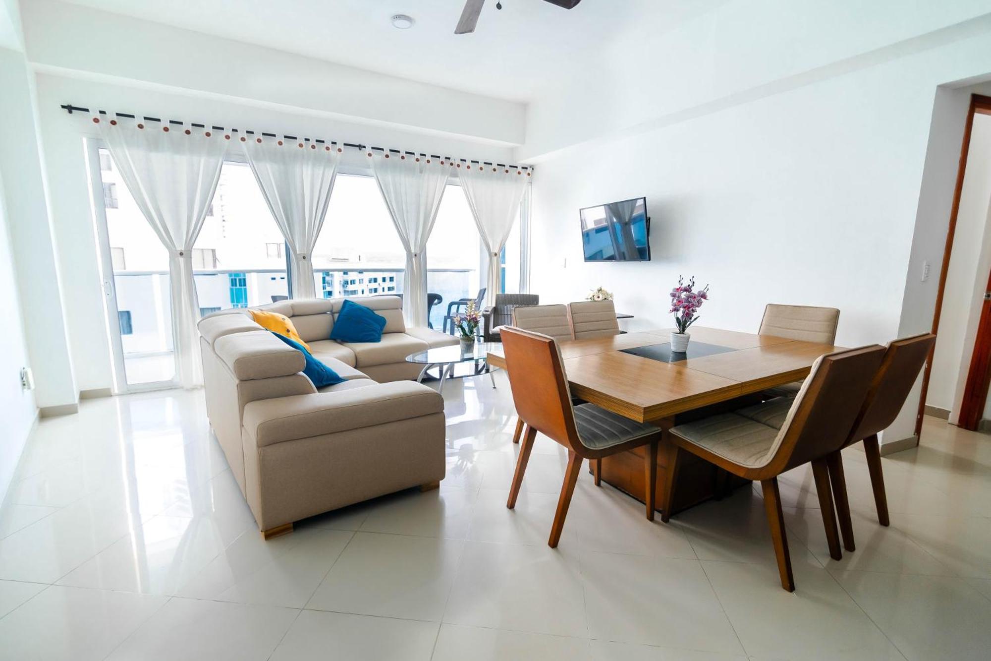 Unik Edificio Poseidon Apartment