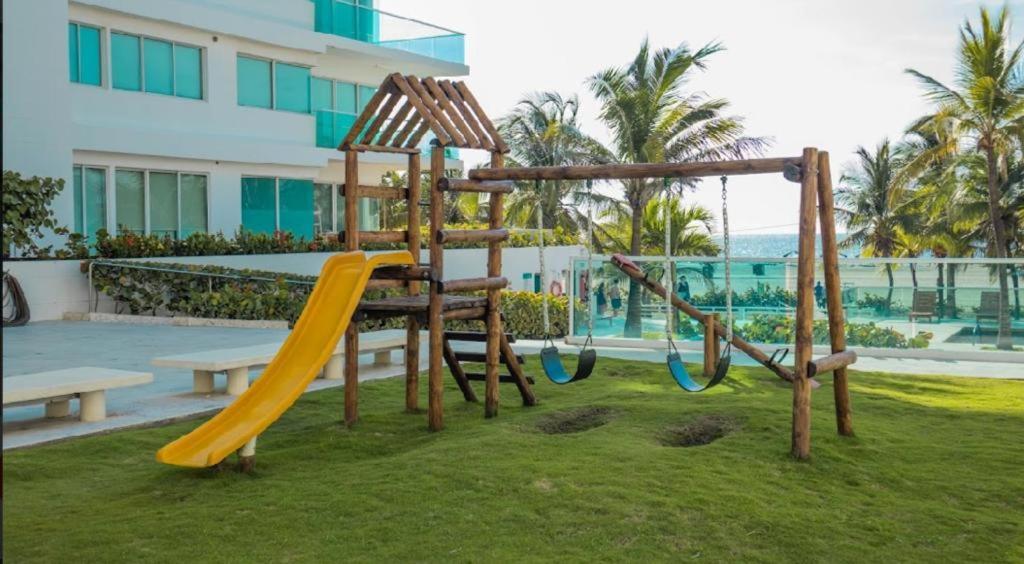Edificio Acceso Directo Al Mar Primera Linea De Playa 2 Apartment Cartagena