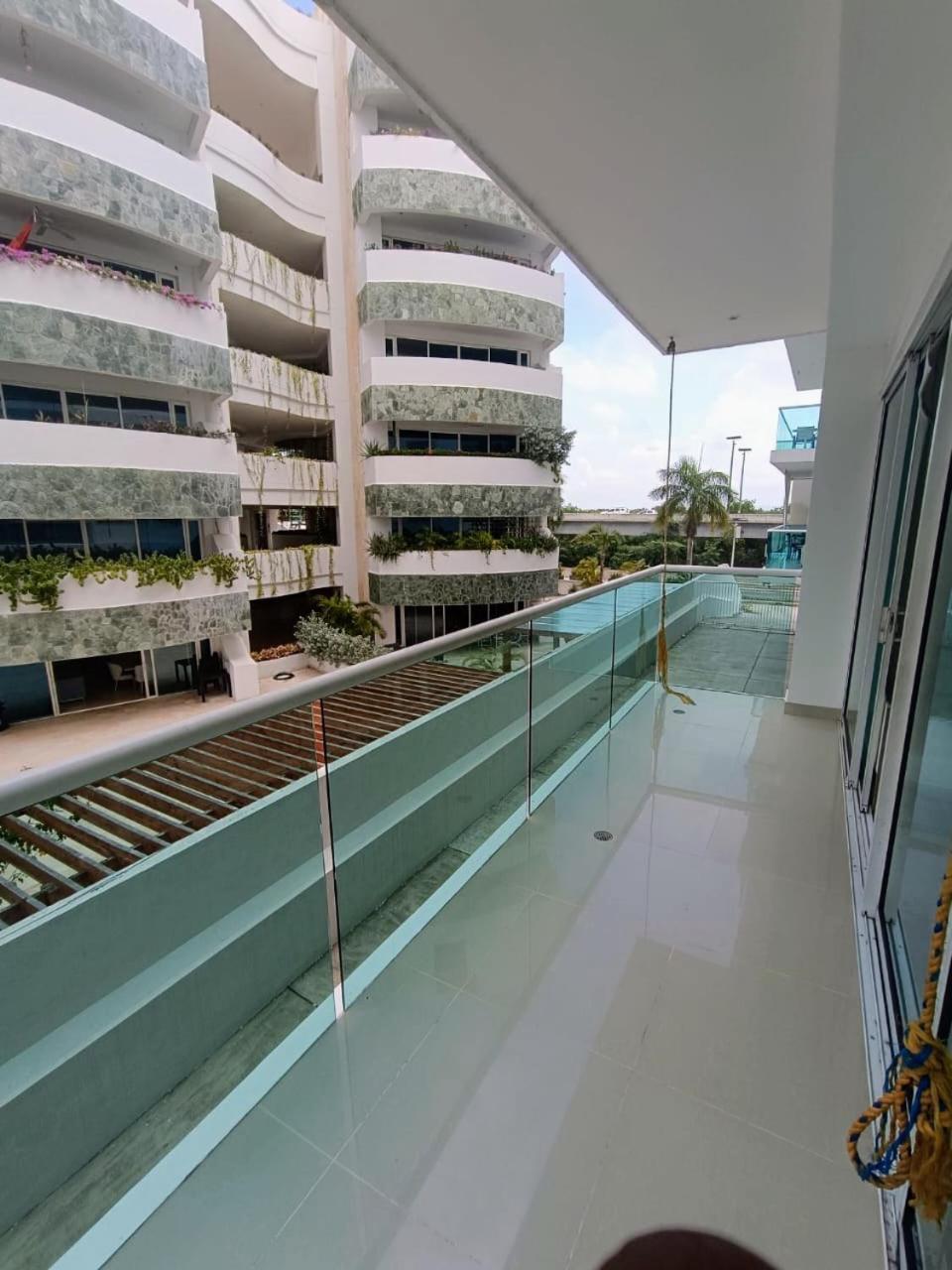Edificio Acceso Directo Al Mar Primera Linea De Playa 2 Apartment