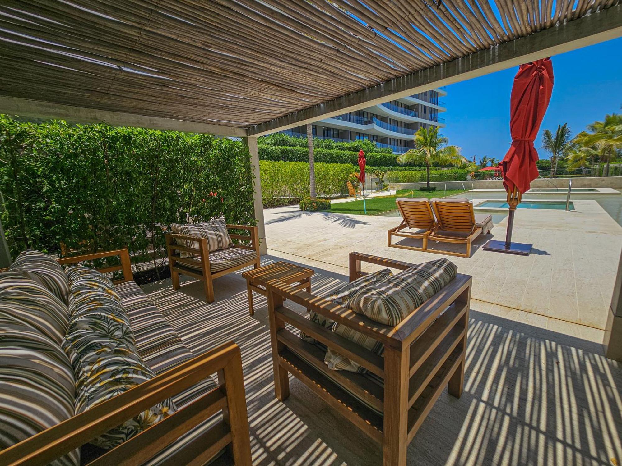 Apartment En Con Acceso Directo Al Mar En *