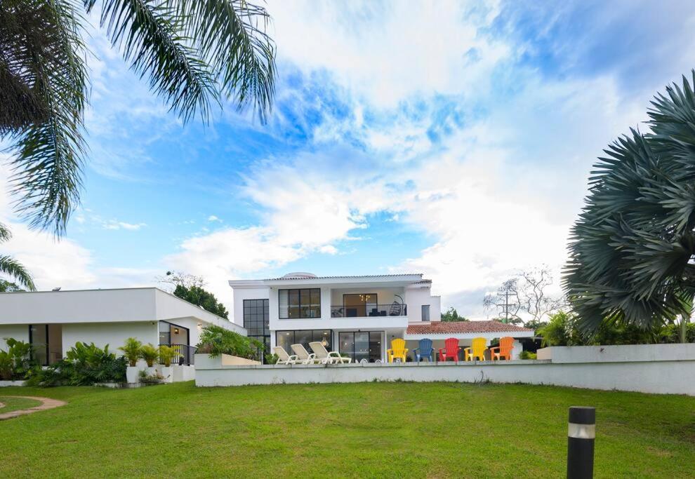 Daniela Deluxe Holiday home *