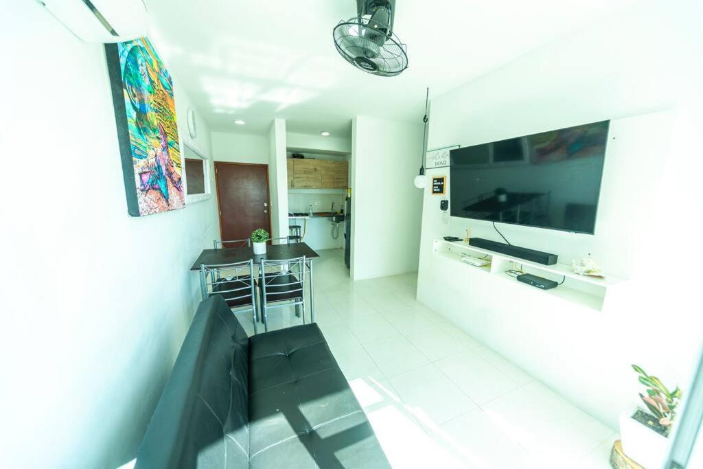 Emblematico Floor 16 Cerca Al Mar Apartment