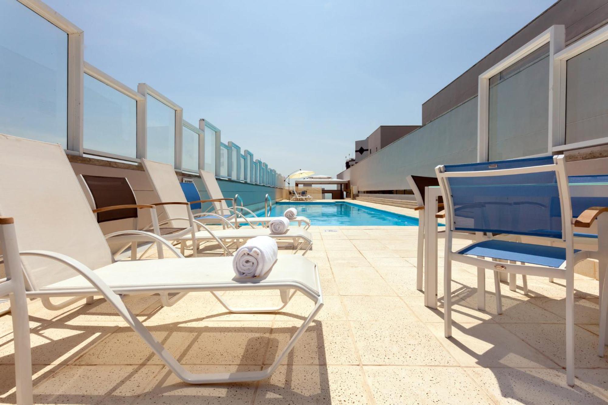 Hotel Express - Bocagrande By Ihg
