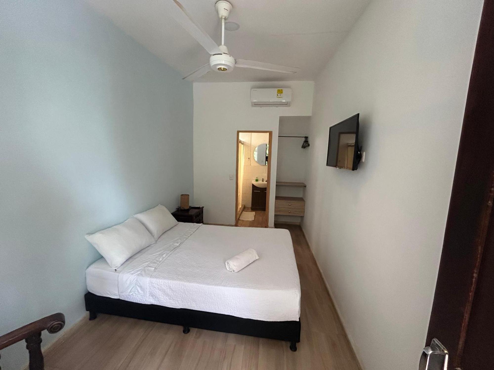 Bed & Breakfast Casa Crespo 2*