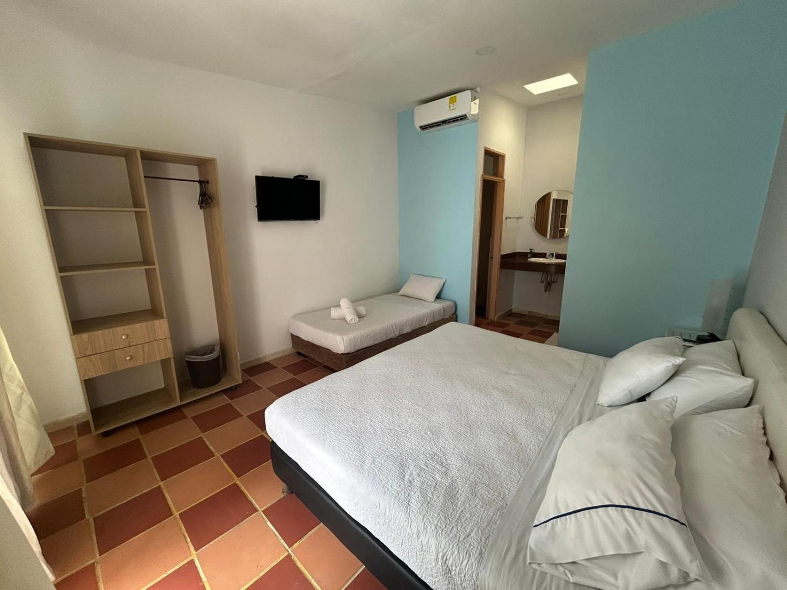Casa Crespo Bed & Breakfast 2*