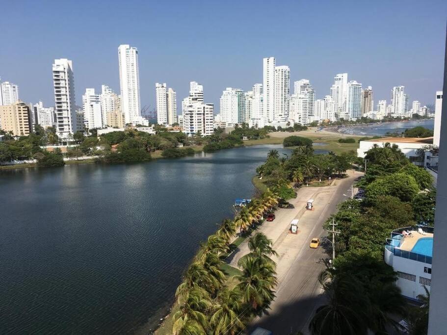 Con Hermosa Vista * Cartagena