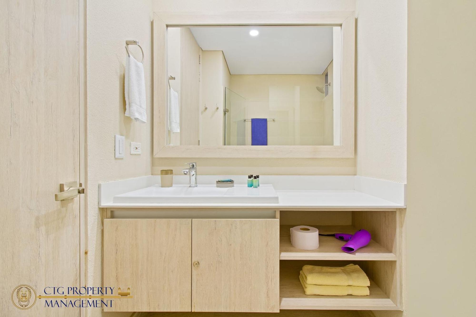 Apartment Martinique Cartagena, Beautiful 1 & 2 Bedroom *