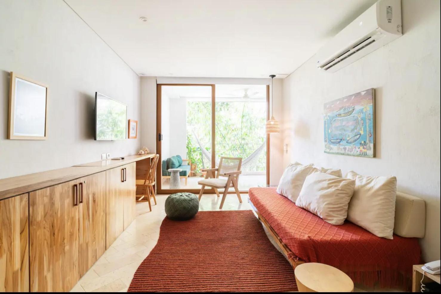 Apartment Cozy New In The Old *