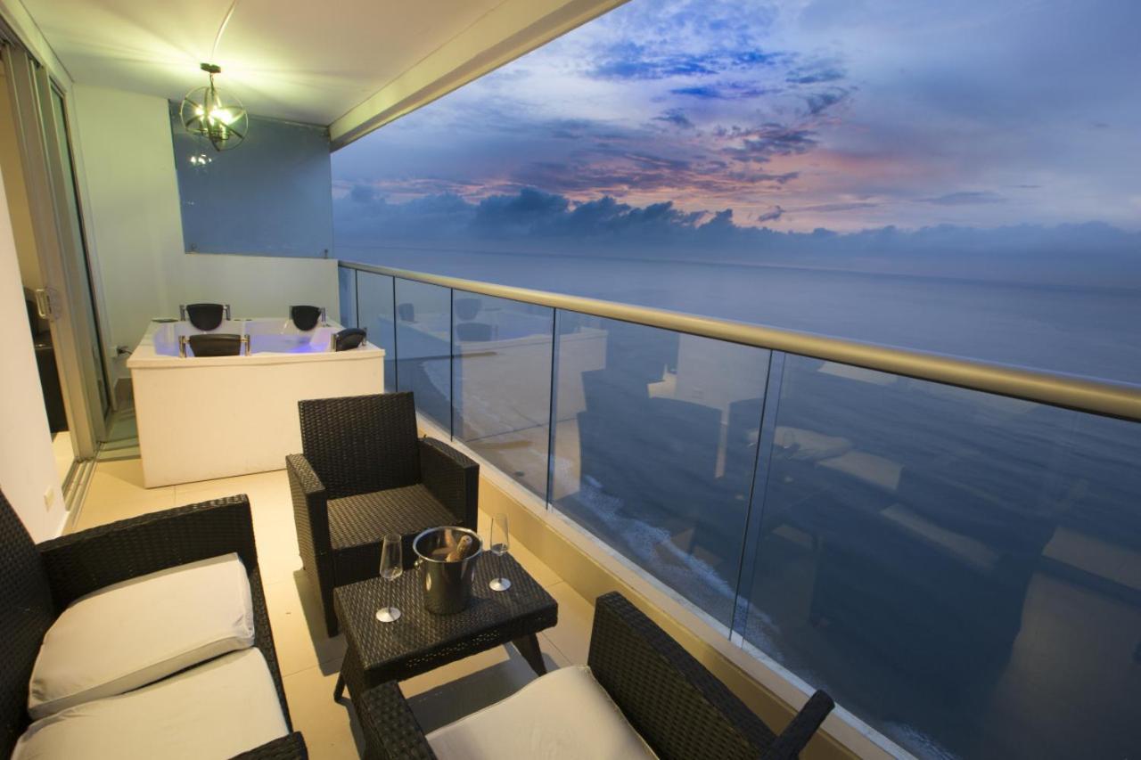 Empire Presidential Private Jacuzzi Cartagena