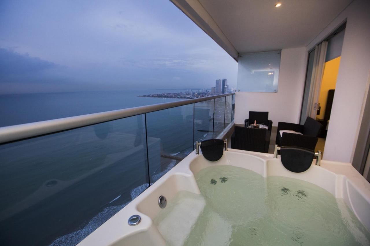 Empire Presidential Private Jacuzzi *