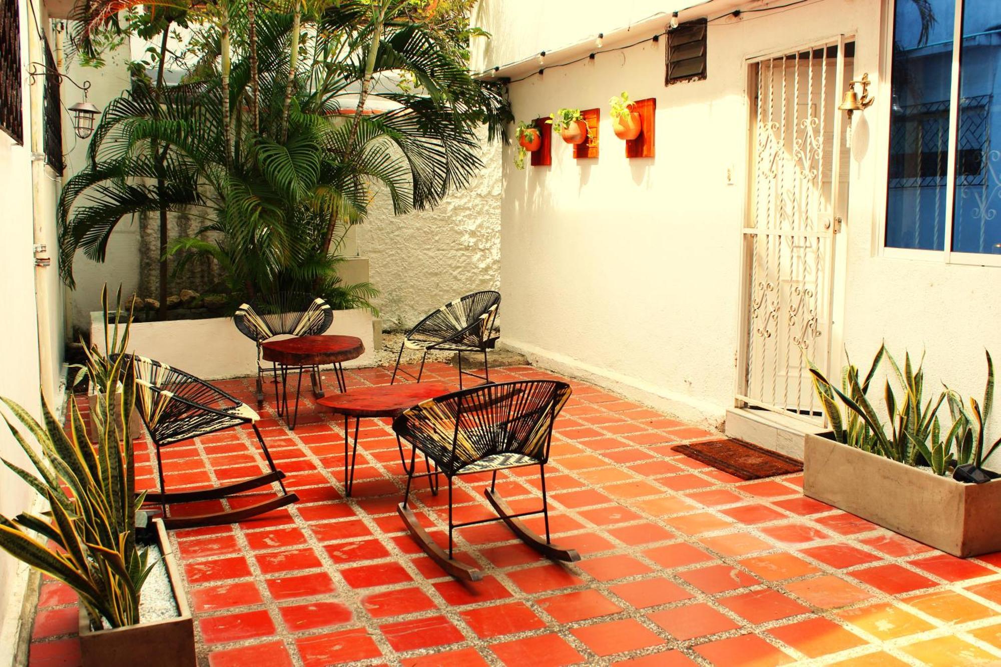 Cozy Apt. On Manga Bay Blvd.