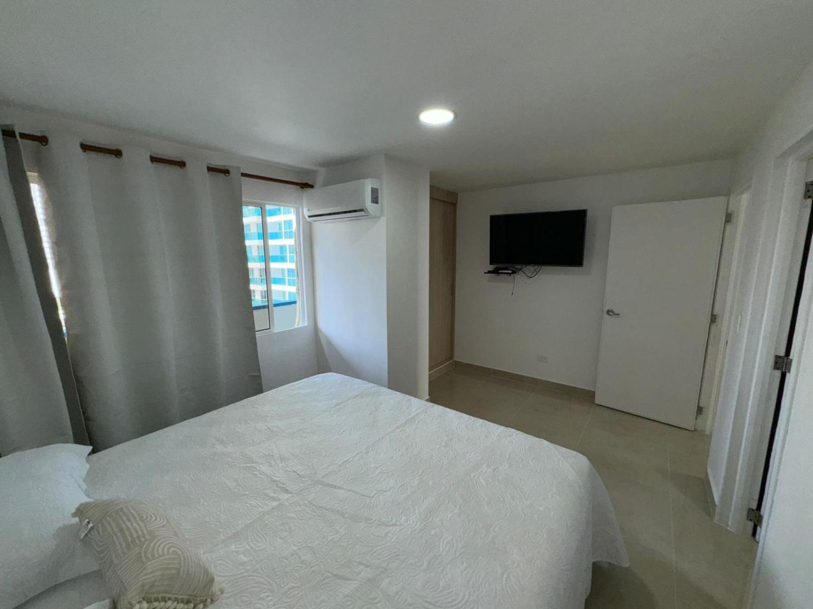 Vista Lateral A La Playa By Icdi Apartamento *