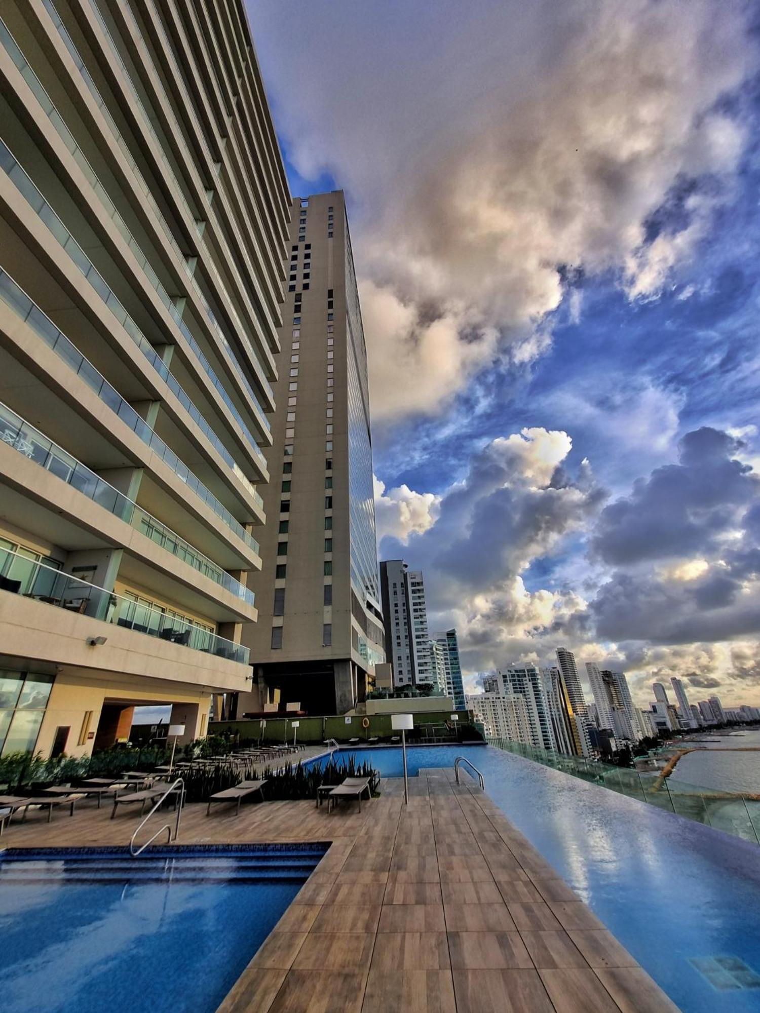 H2 Bocagrande Por Parceros Group Aparthotel