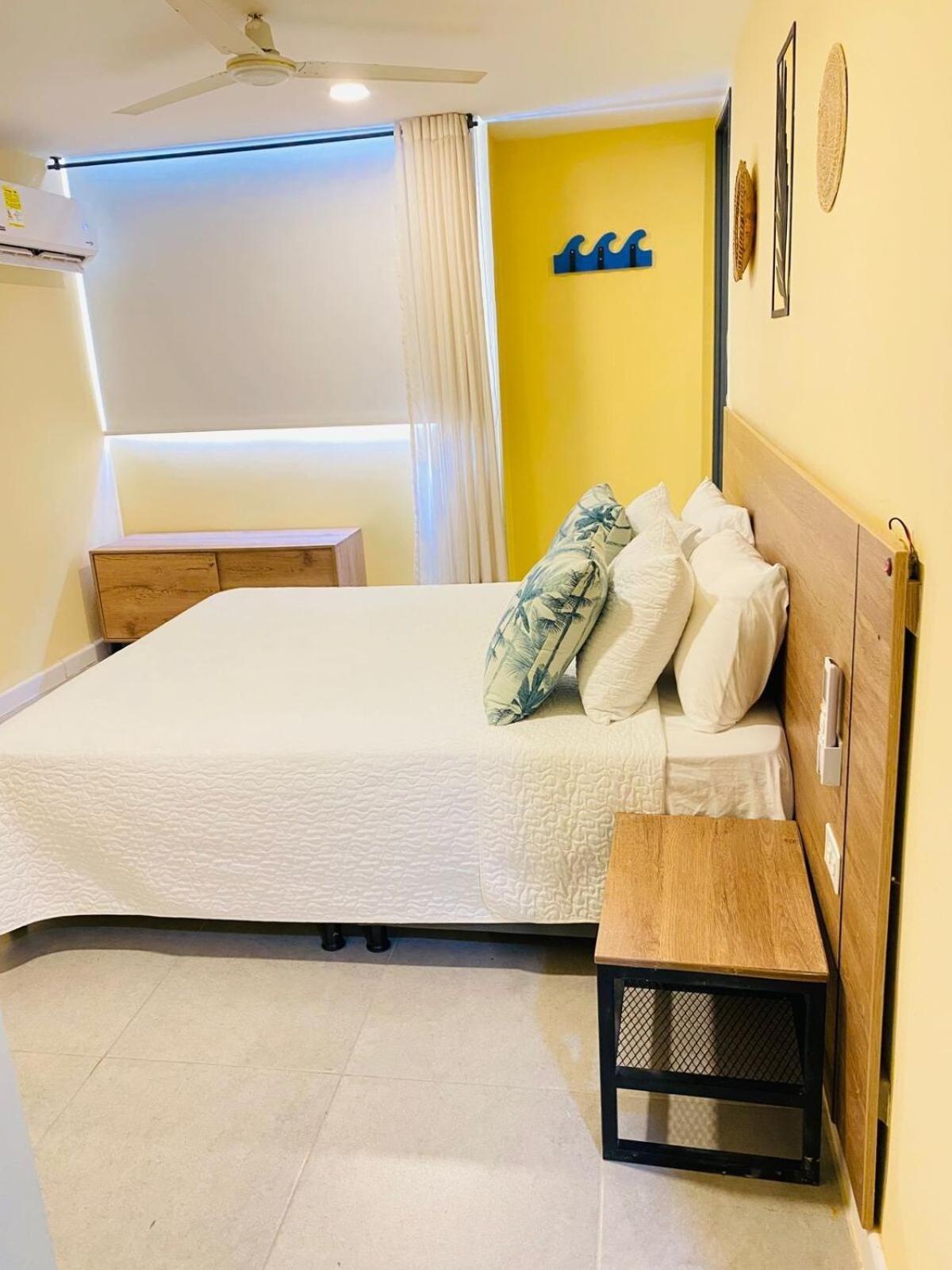 Laguito Houstel Small Cartagena