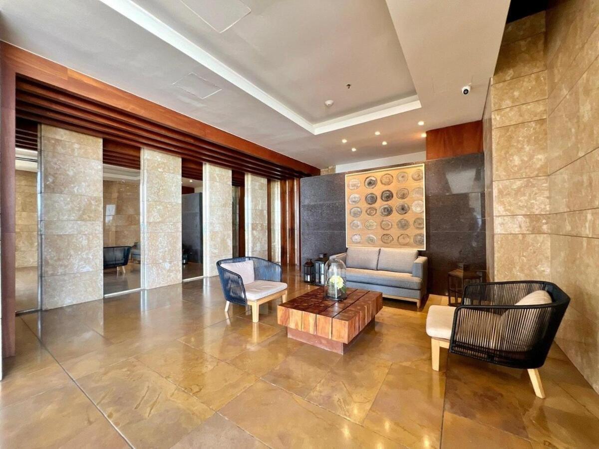 H2 Apartment *