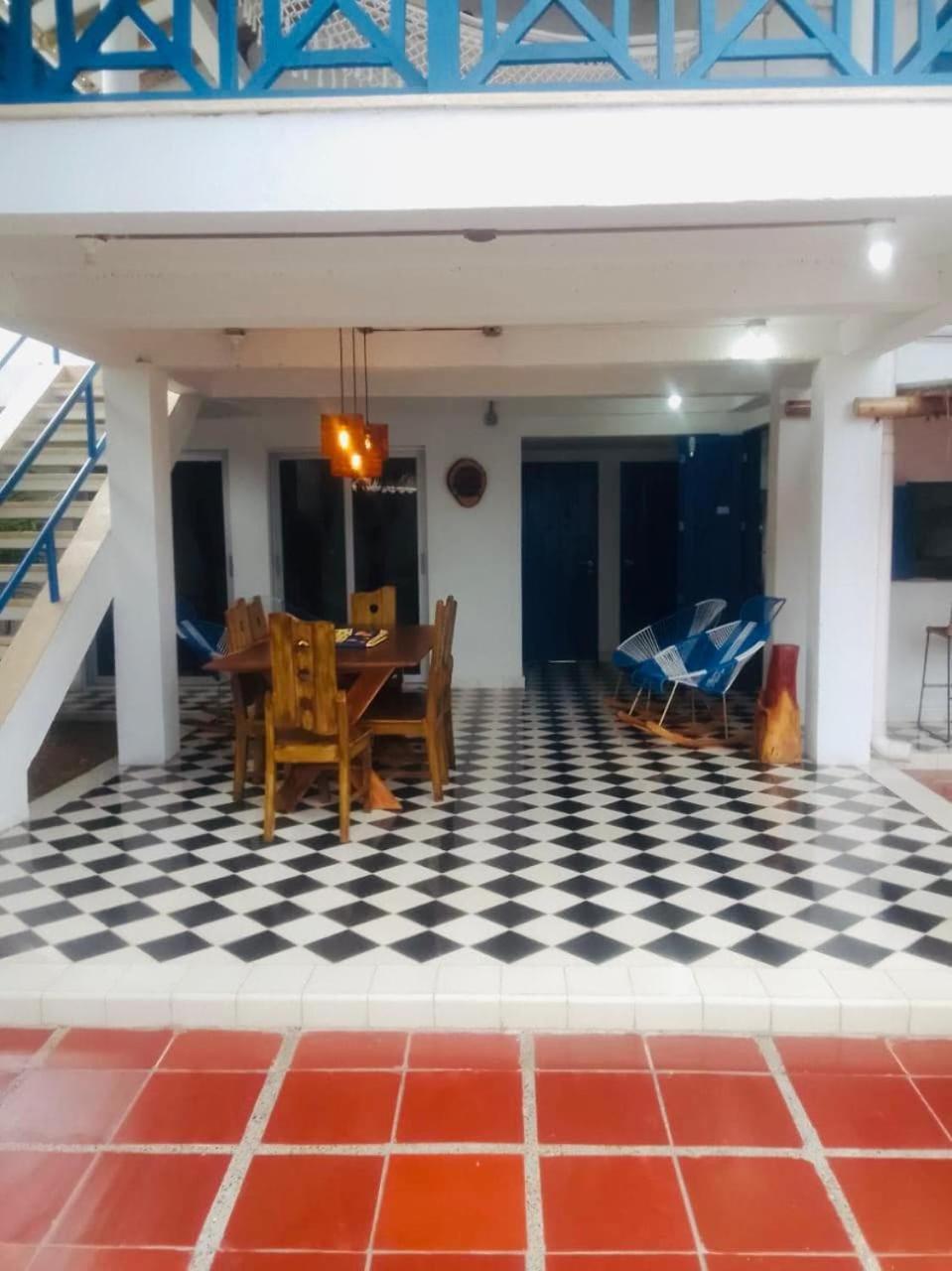 Cuatro Palmas House