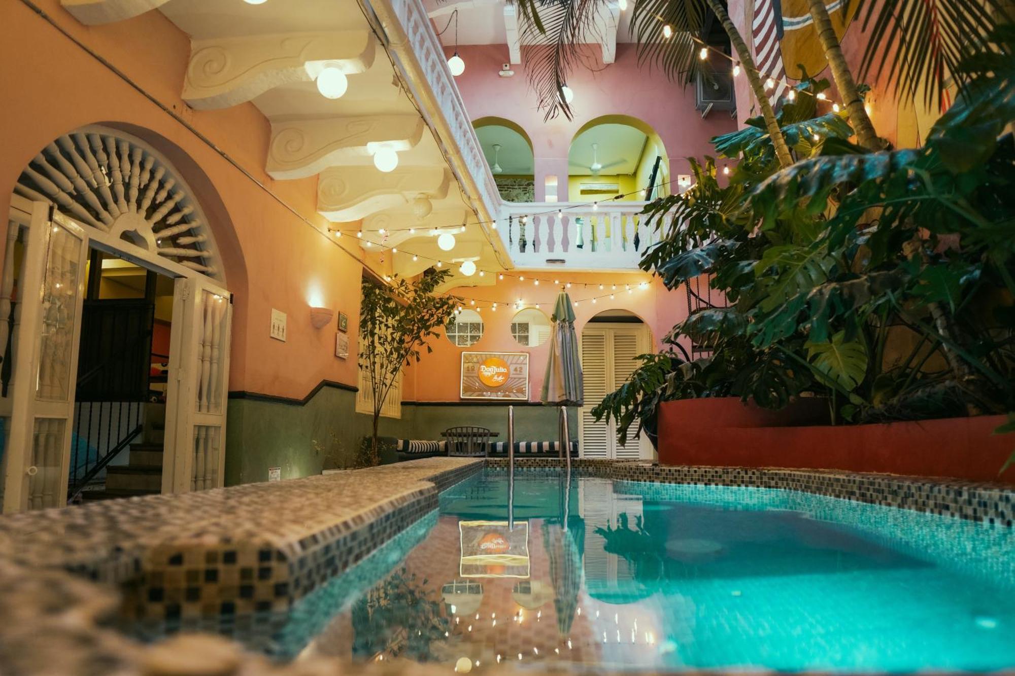 Casa Movida Hostel *